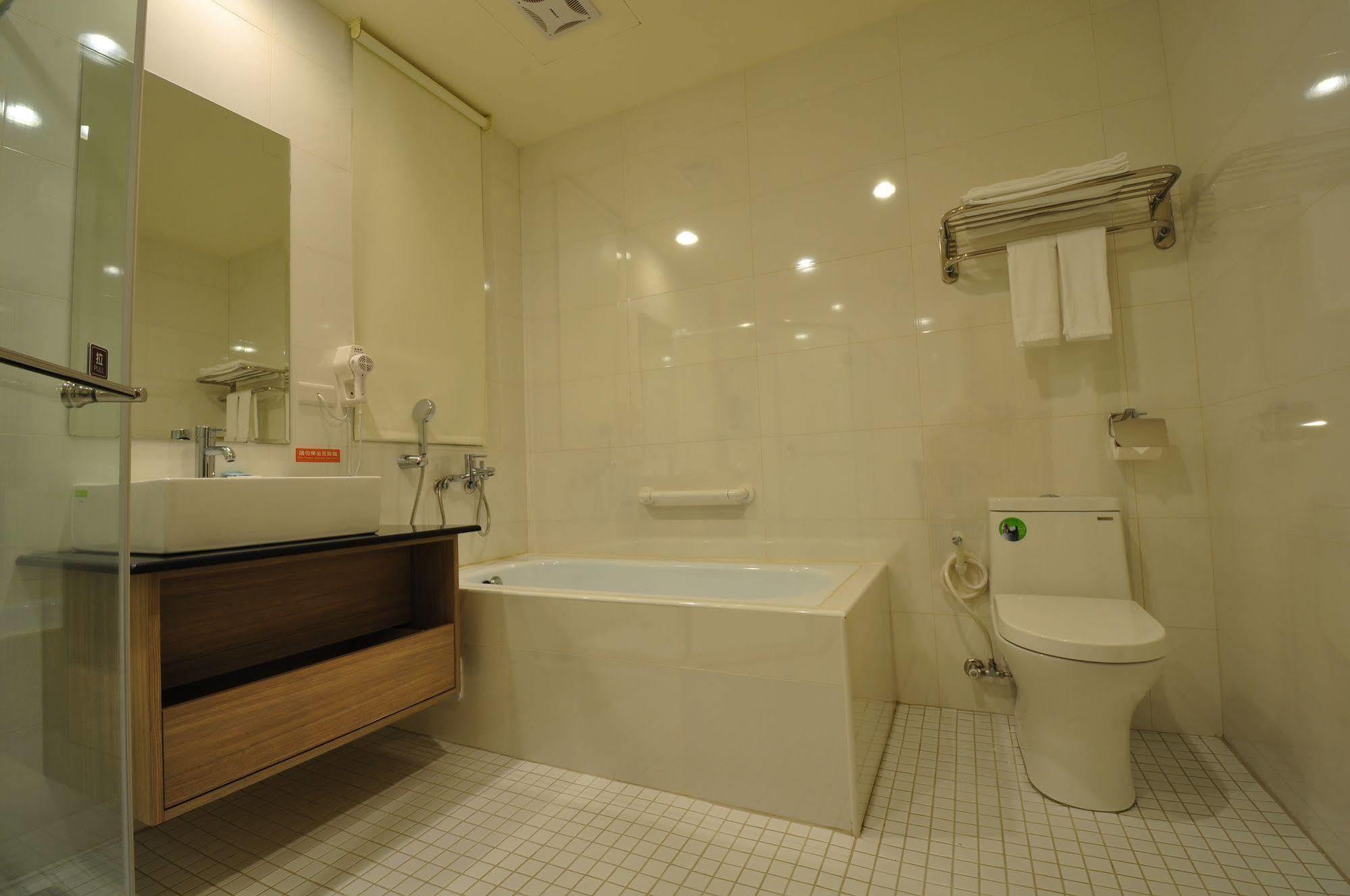 Fupin Hotel Hualien City Luaran gambar